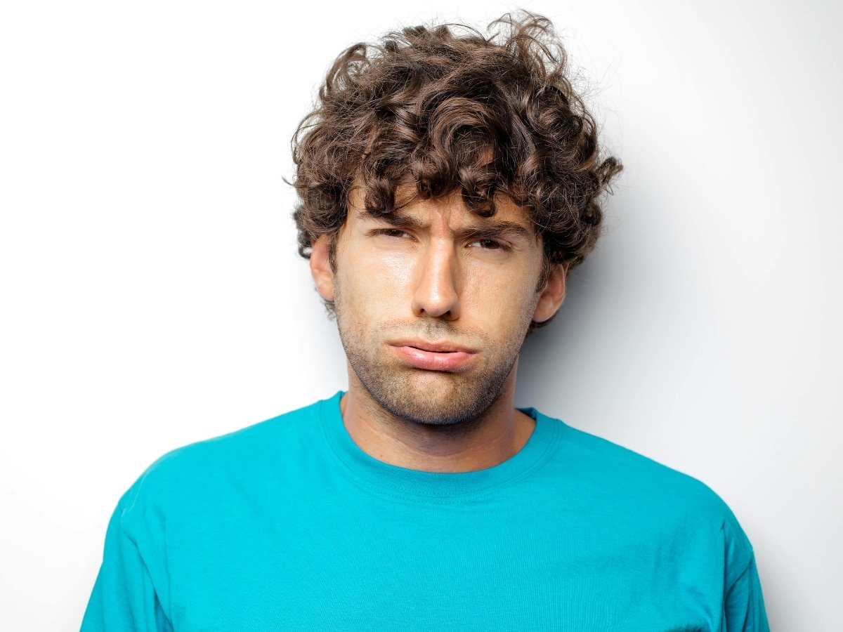 Men's Curly Hair Care: Products, Routines and Expert Tips